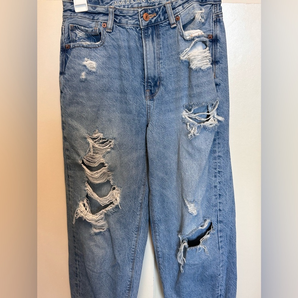 American Eagle 0 Short Mom Jean - Picture 1 of 2
